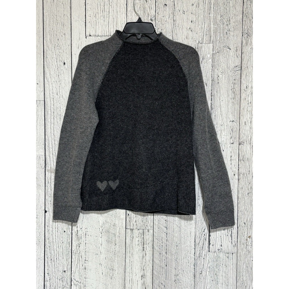 M.o.l.knits Women's Sweater Gray with Heart Size XS 100%CASHMERE Long Sleeve